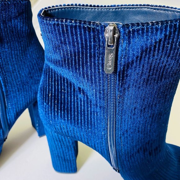 Circus by Sam Edelman Connelly Corduroy Suede Bootie, Women's Size 6 M, Navy - Picture 2 of 9